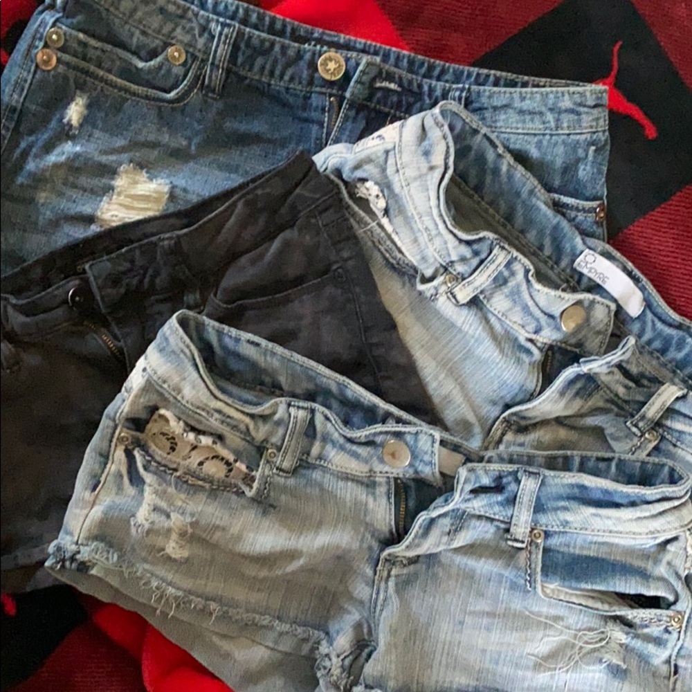 Bundle of shorts/skirt